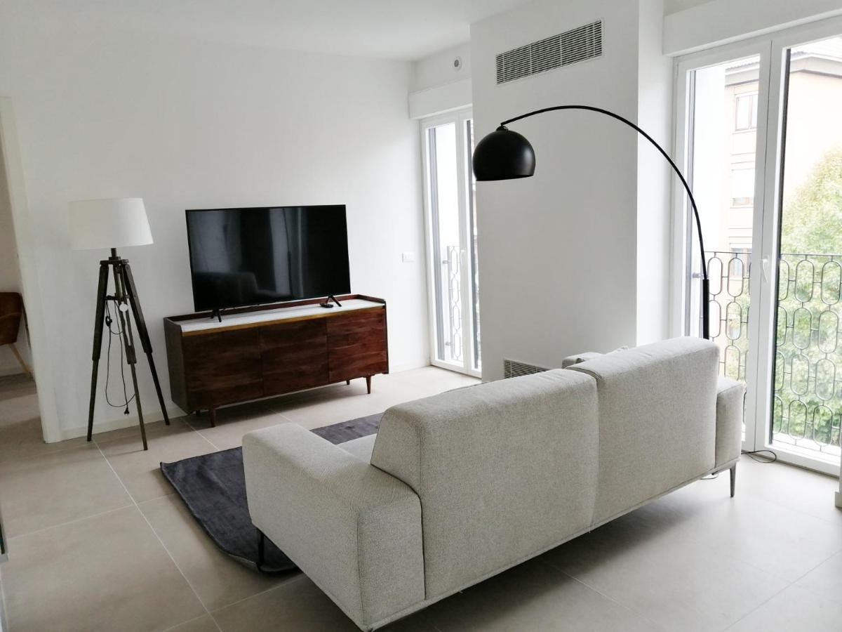 Aria Boutique Apartments Farneti Милан Экстерьер фото